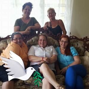 Meet your Posher, Aida