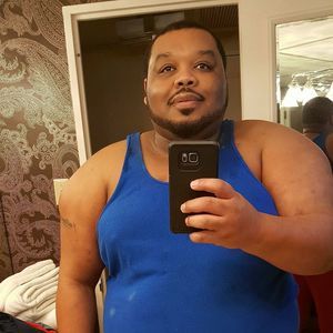 Meet your Posher, Amos