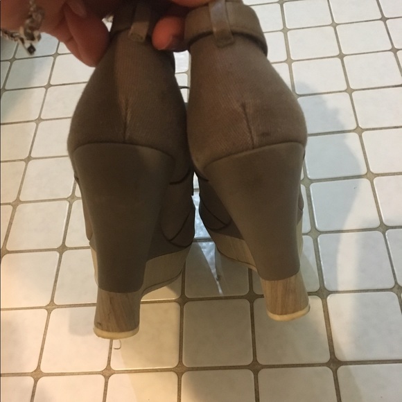 Grey Halogen Wedge shoes - Picture 3 of 4