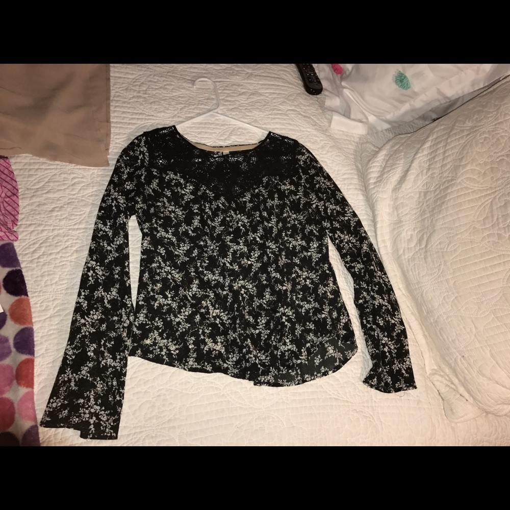 flowy long sleeve shirt