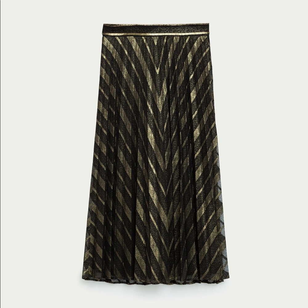 Zara skirt with herringbone pattern-- small - Picture 4 of 5