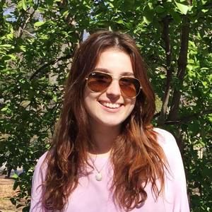 Meet your Posher, Olivia