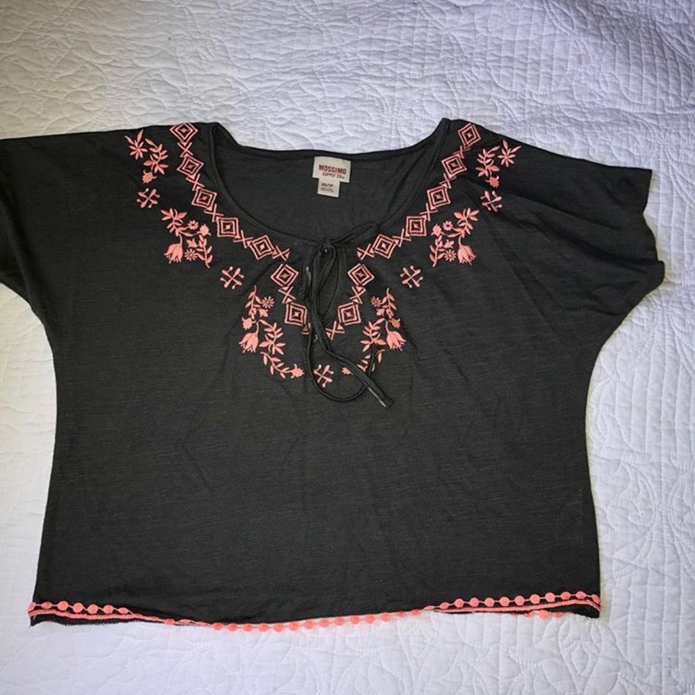 shirt with design on top