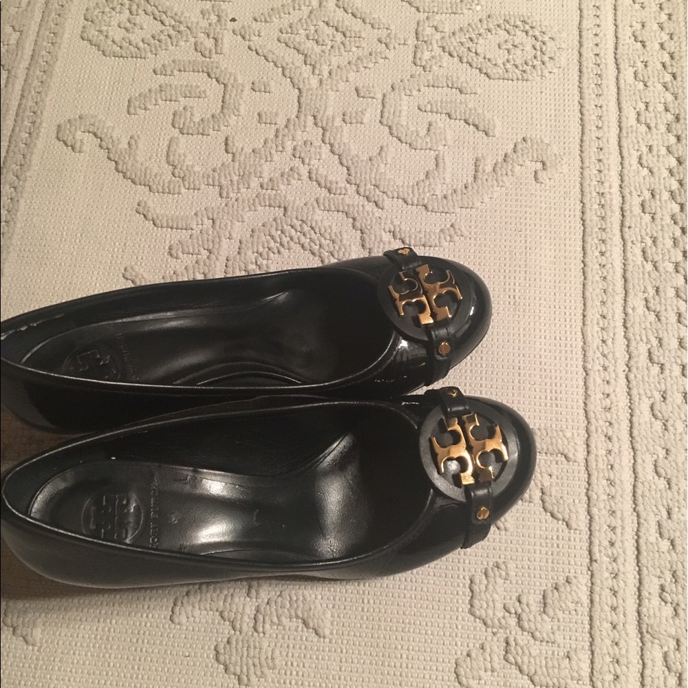 Tory Burch heels- Patent leather. Size 10.5. Firm.