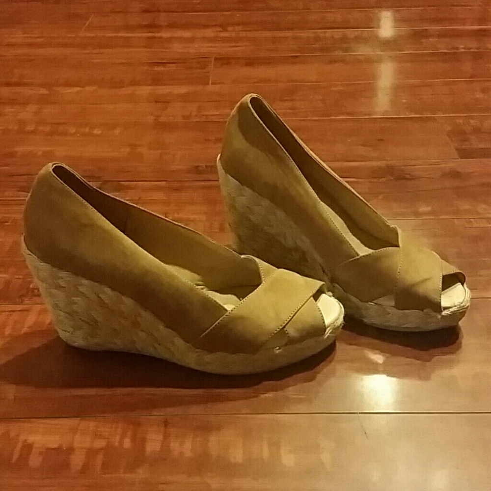 Cute neutral colored wedges