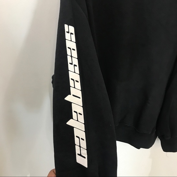 calabasas crewneck season 4