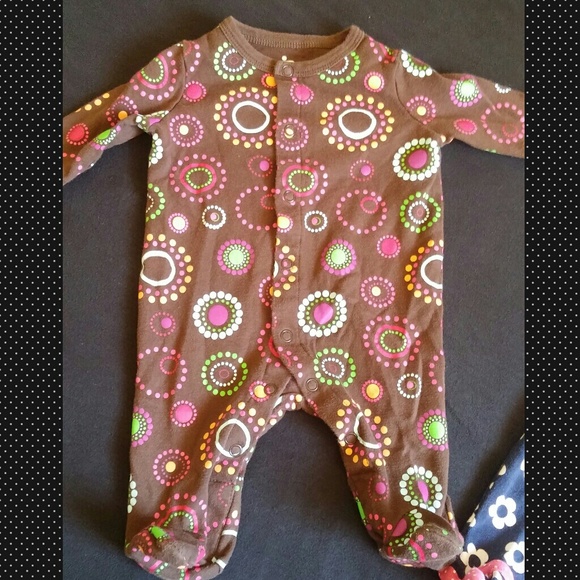 Bundle of 2 0-3 Month Mix Brand Footies / Sleeper - Picture 3 of 4