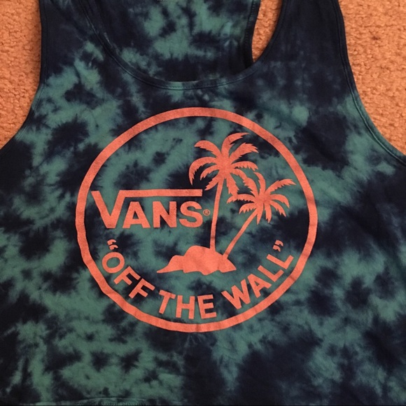 ❌SOLD❌ Vans Off The Wall Tank Top - Picture 2 of 3