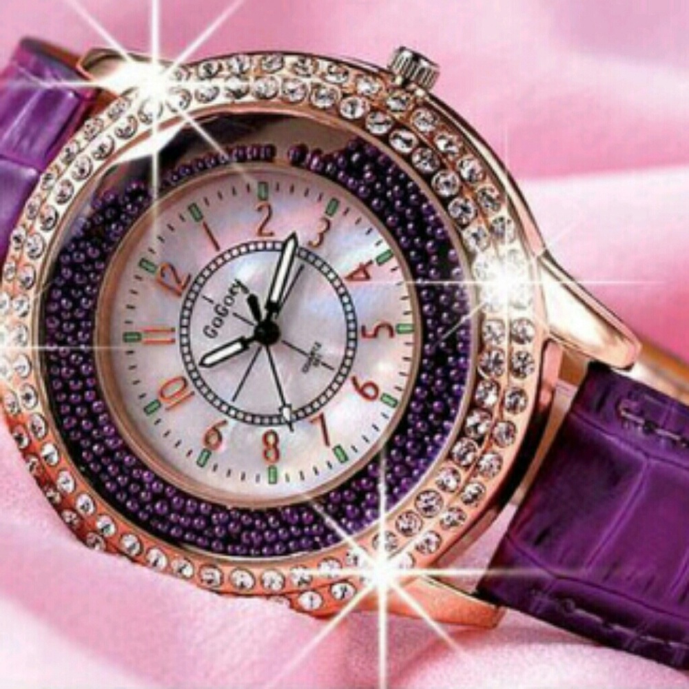 💜Gogoey Luxury Crystal Watch With Rhinestones💜