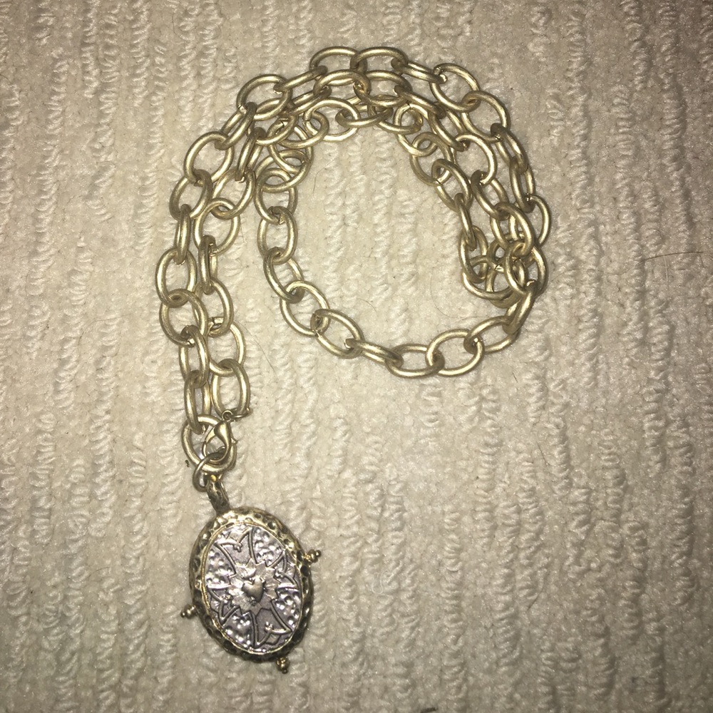 Gold Chained necklace