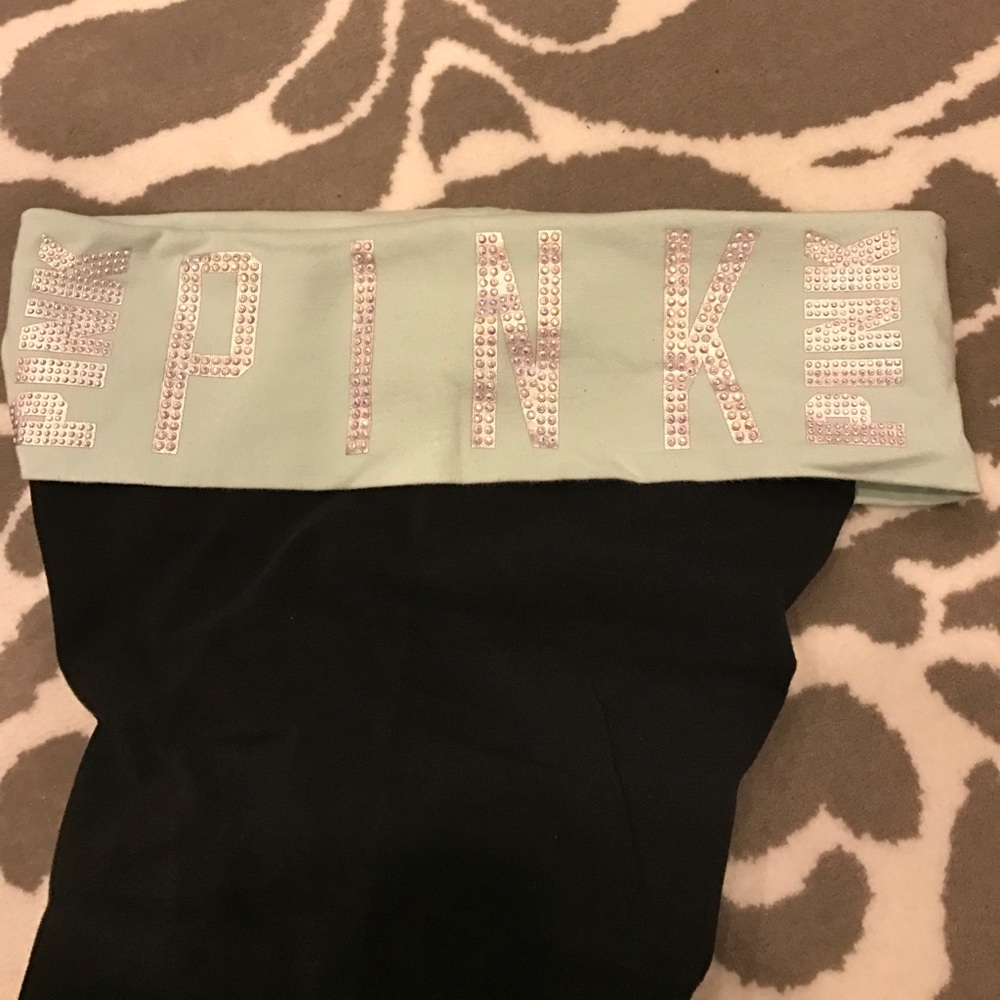 Vs pink yogas