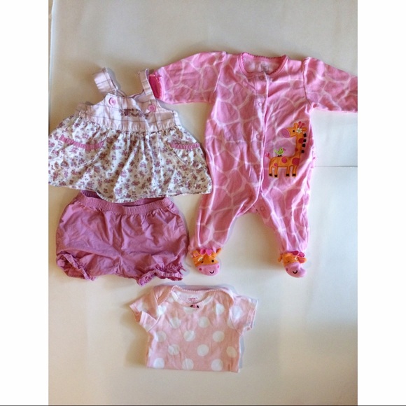 Lot of 3 Baby Girl clothes 3 months Sets outfits from Cassandra's