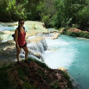 Meet your Posher, Elena