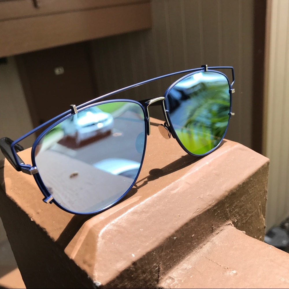 CHRISTIAN DIOR TECHNOLOGIC BLUE MIRROR PQUA4