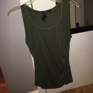 White House Black Market NEVER WORN tank!