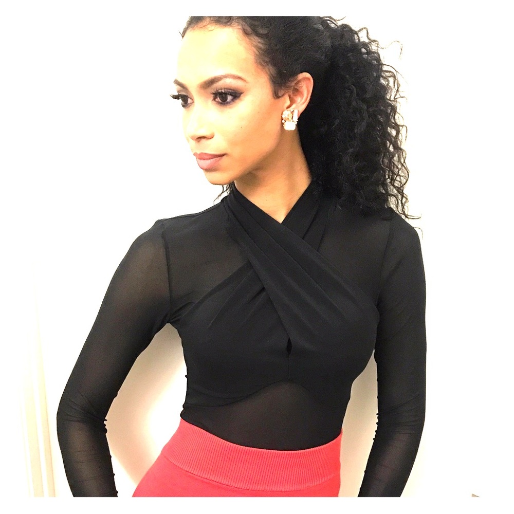 Long sleeve sheer cross cross bodysuit