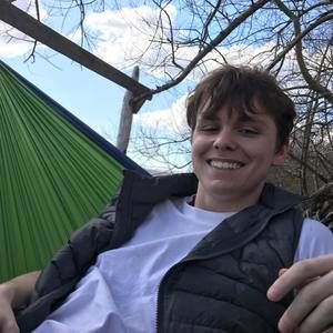 Meet your Posher, Forrest