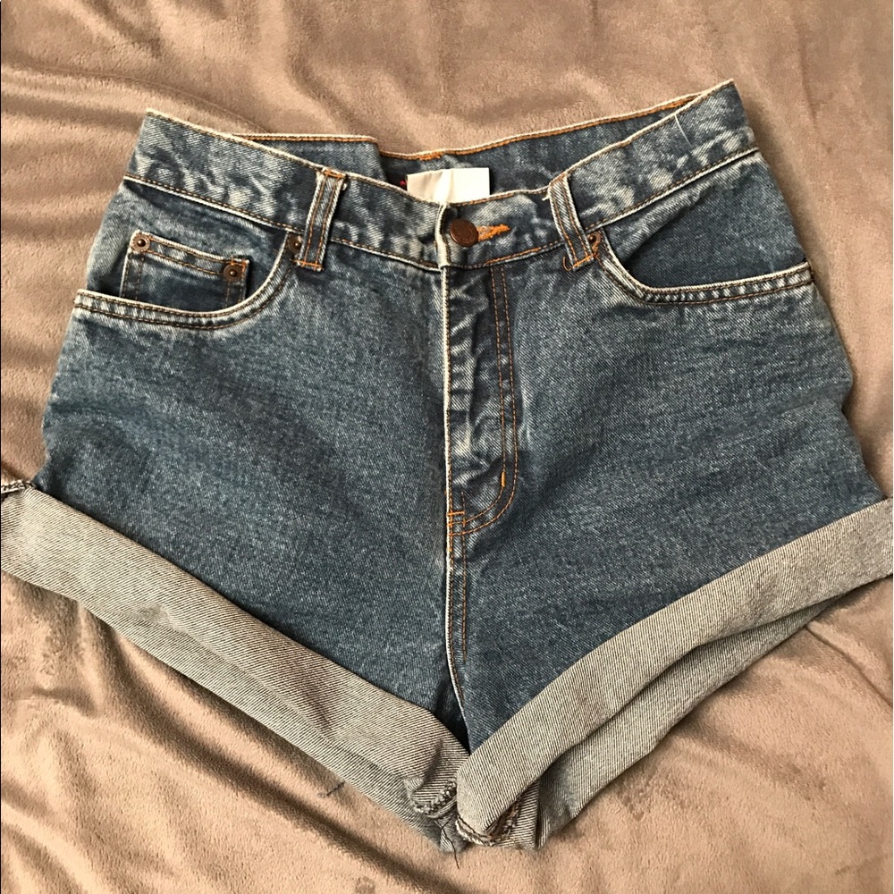 Vintage high waisted shorts