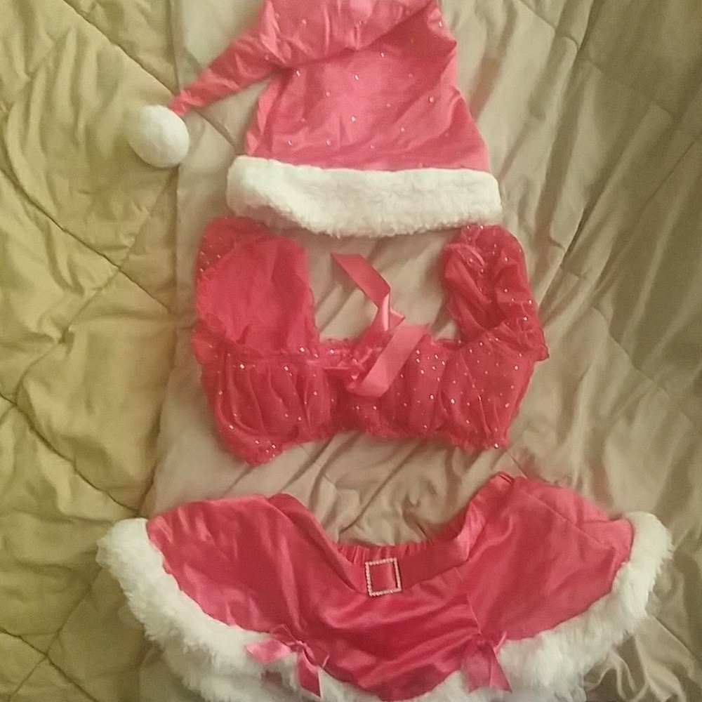 Victoria Secret sexy Christmas outfit