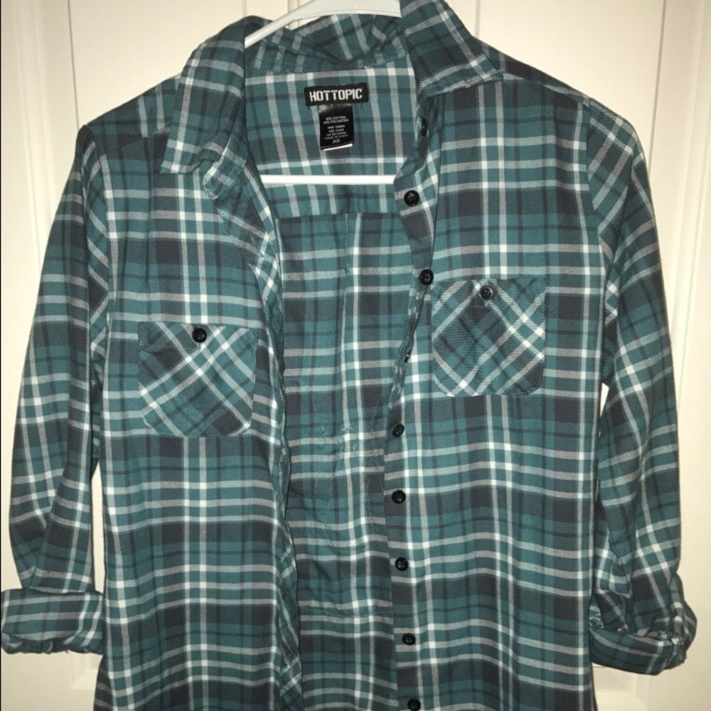 Flannels - Picture 2 of 3