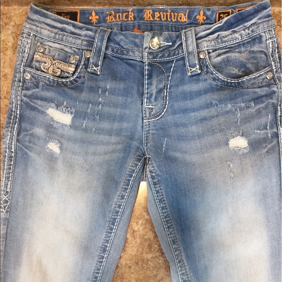 SOLD ON MERC - Picture 7 of 8