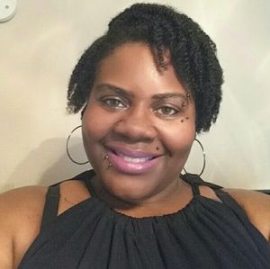 Meet your Posher, Corrah