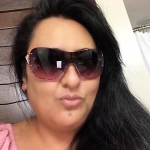 Meet your Posher, Shanette