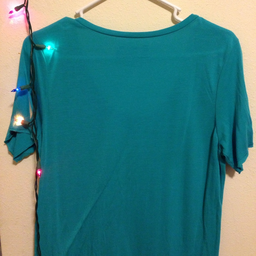 t-shirt - Picture 3 of 3