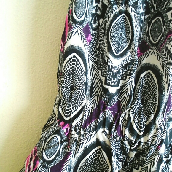 Patterned romper - Picture 2 of 3