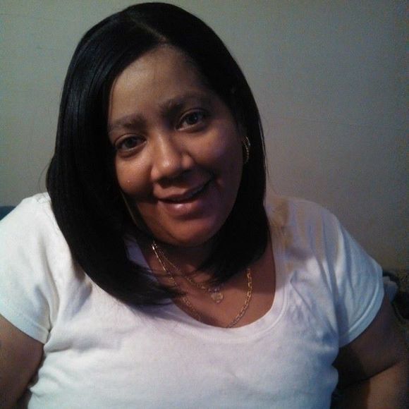 Meet your Posher, April - Picture 1 of 1