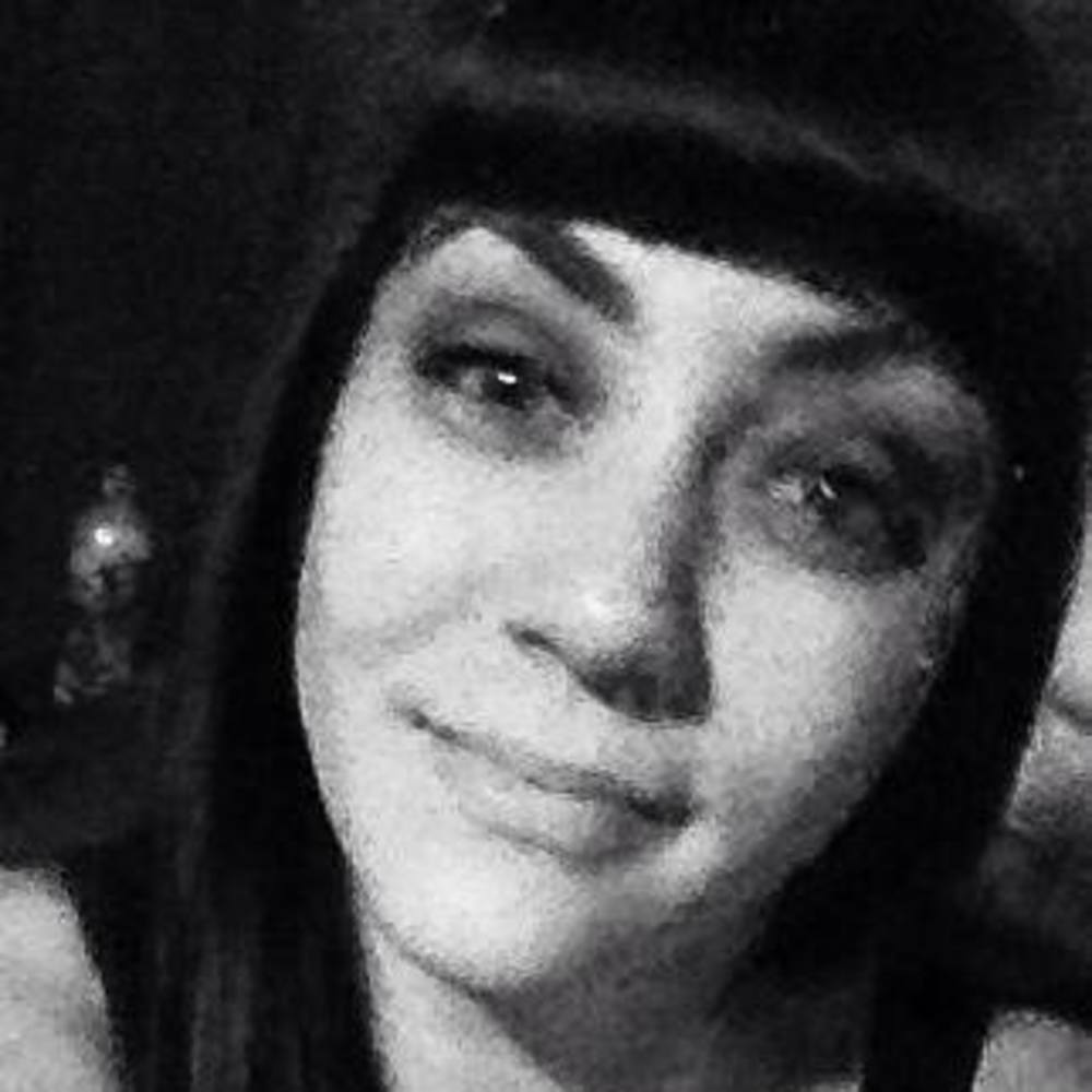 Meet your Posher, Yaicha