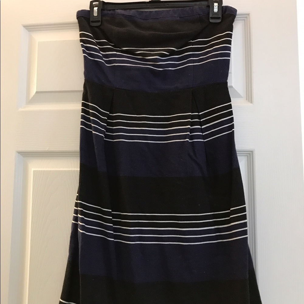 Strapless striped dress
