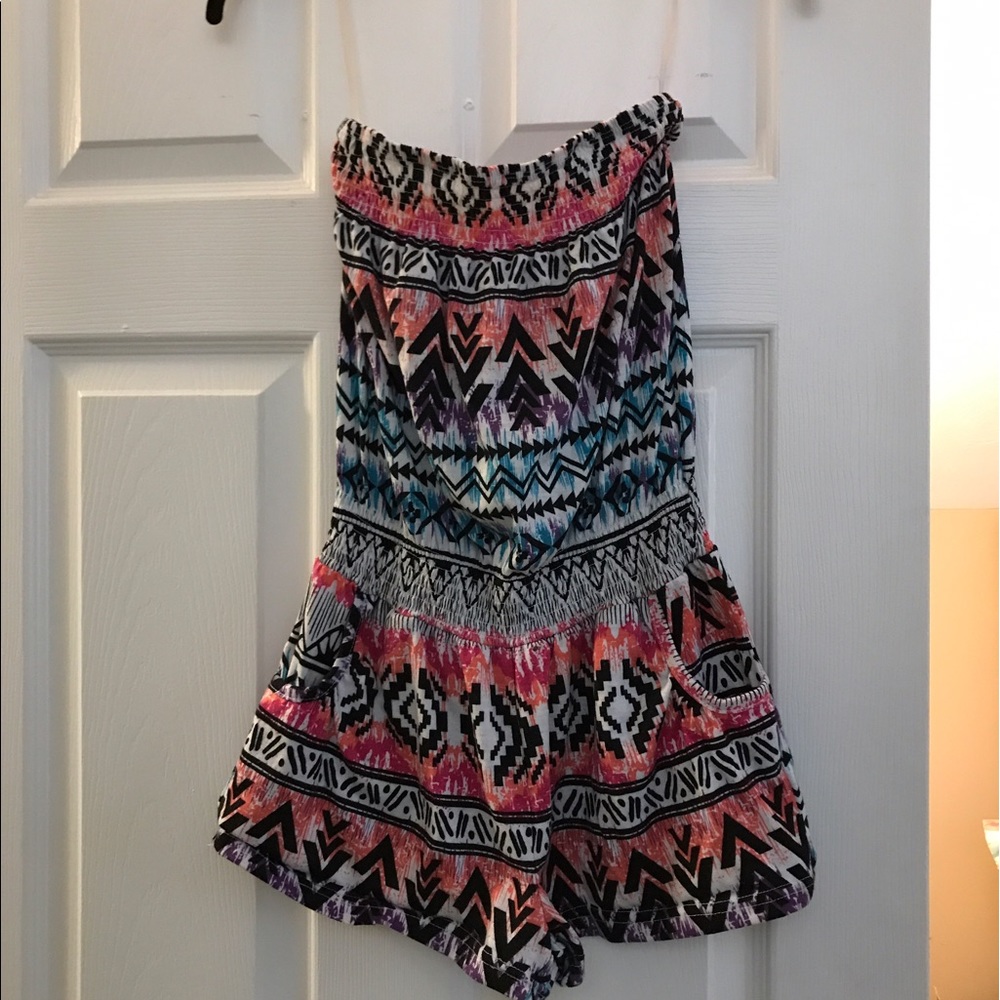 Strapless romper