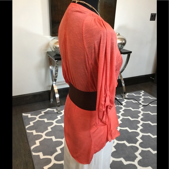 Tiny Coral Blouse - Picture 6 of 8