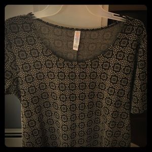 Small LuLaRoe Perfect T
