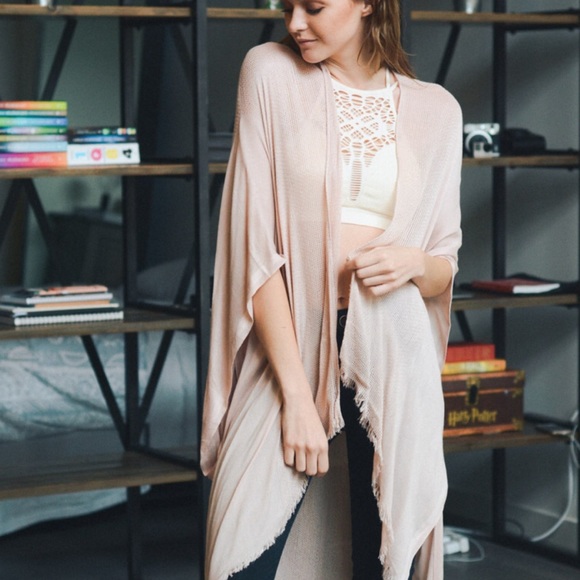 K I M O N O - Picture 3 of 8