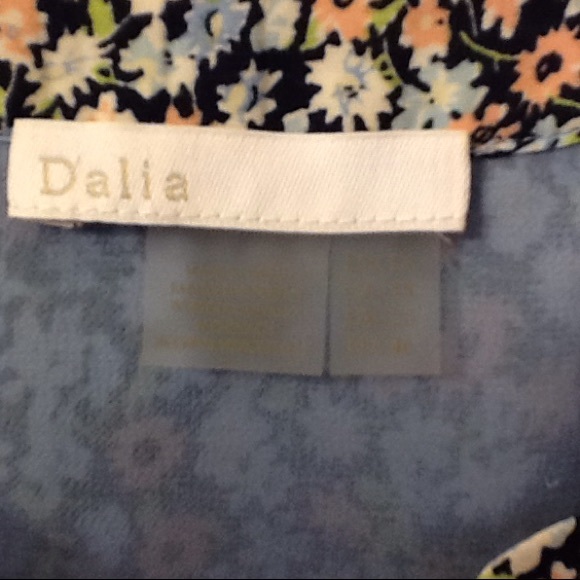 Blouse - Picture 4 of 4