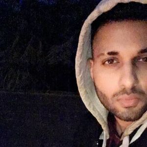 Meet your Posher, Omer