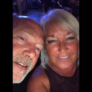 Meet your Posher, Joy