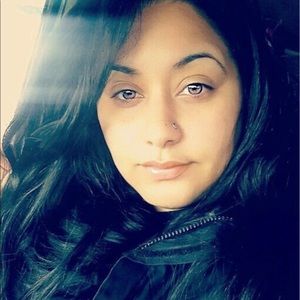 Meet your Posher, Camille