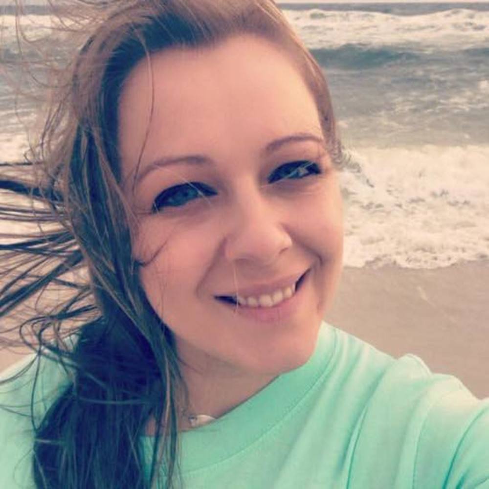 Meet your Posher, Denise