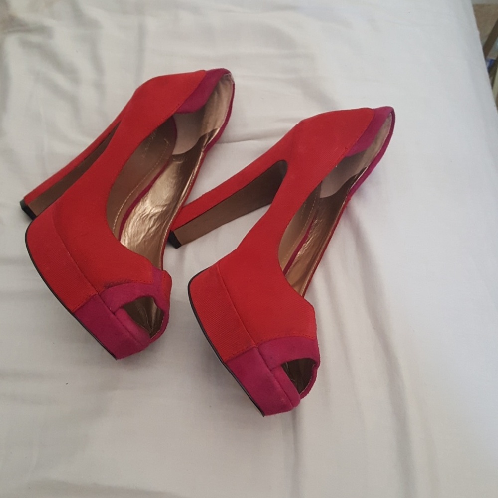 BCBG Generation Pumps