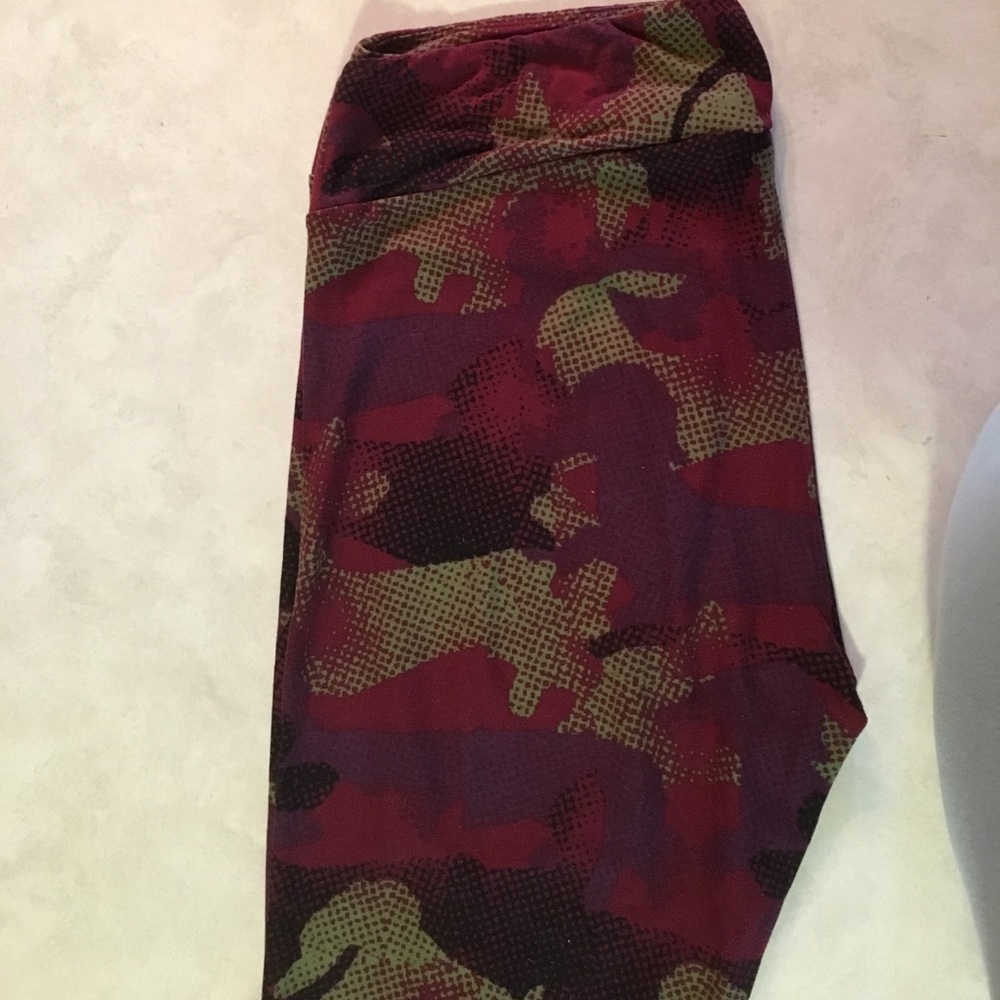 TC rabbit and dachshunds leggings