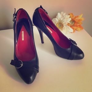 Classic Black MaxStudio Heels