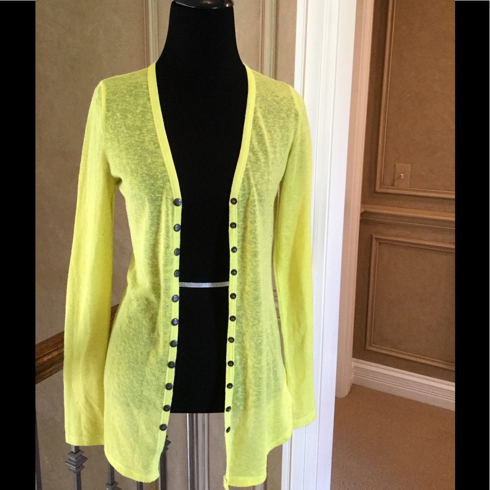 They call me "Mellow Yellow..."