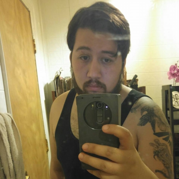 Meet your Posher, Christopher - Picture 1 of 1