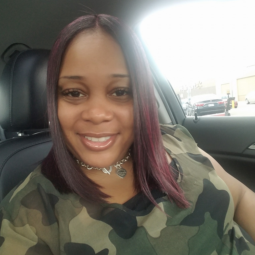 Meet your Posher, Sharita