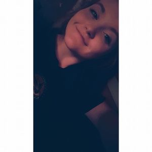 Meet your Posher, Jade