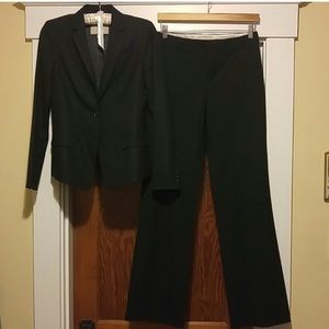 Banana Republic Black suit pants | size 4