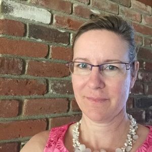 Meet your Posher, Leila g